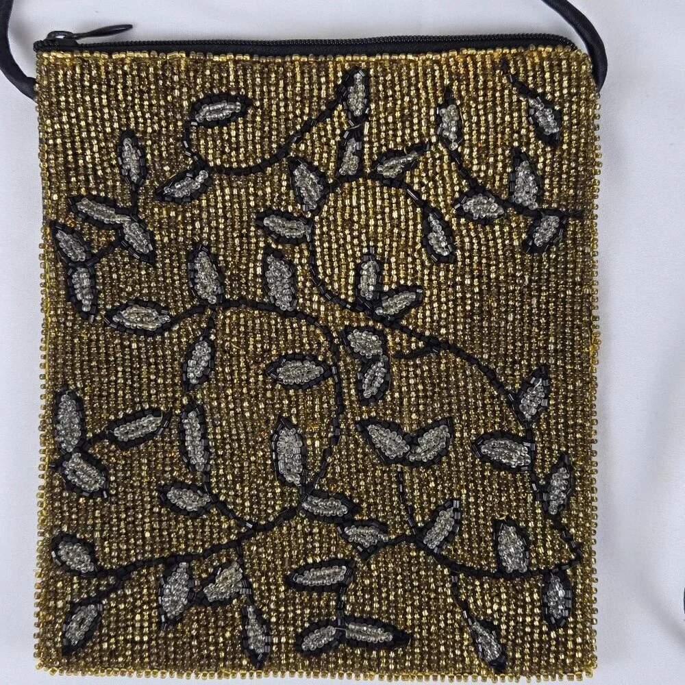 Arrow Designs Beaded Front Crossbody Bag Gold Silver Black Vine Pattern Top Zip